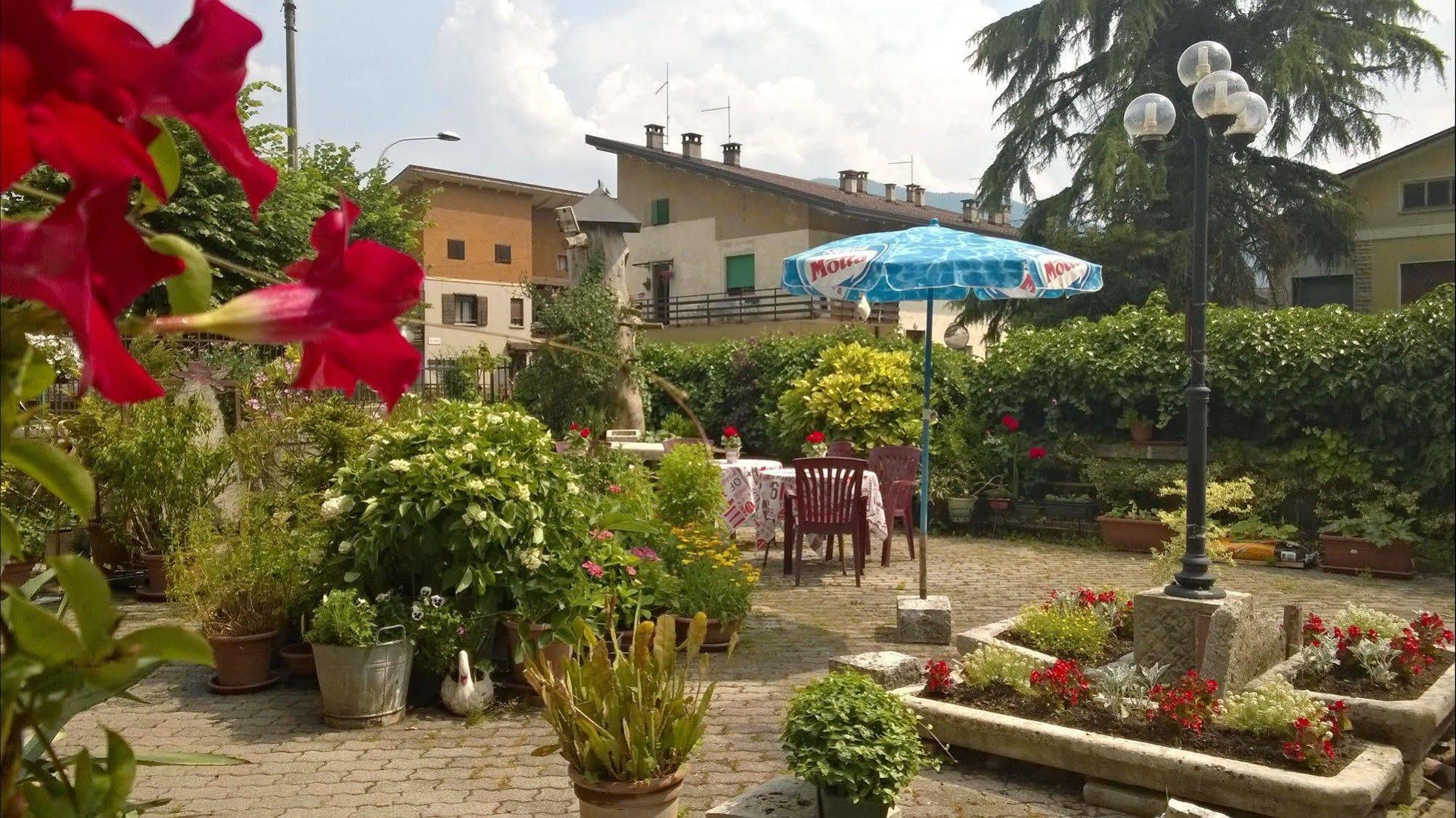 Antico Albergo Sant'Antonio Fonzaso Exterior foto